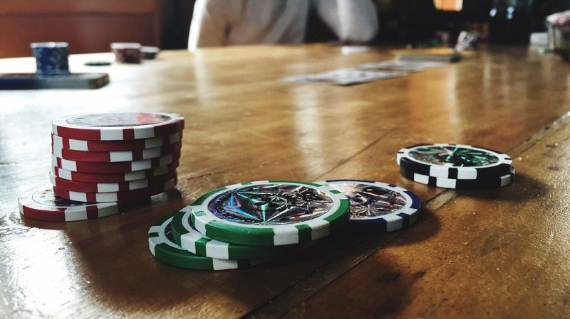 Дистанция в покере