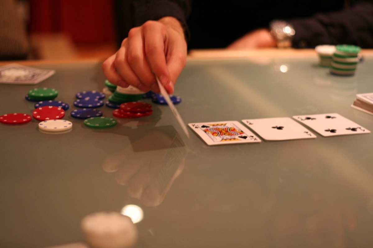 Что значит кикер в покере