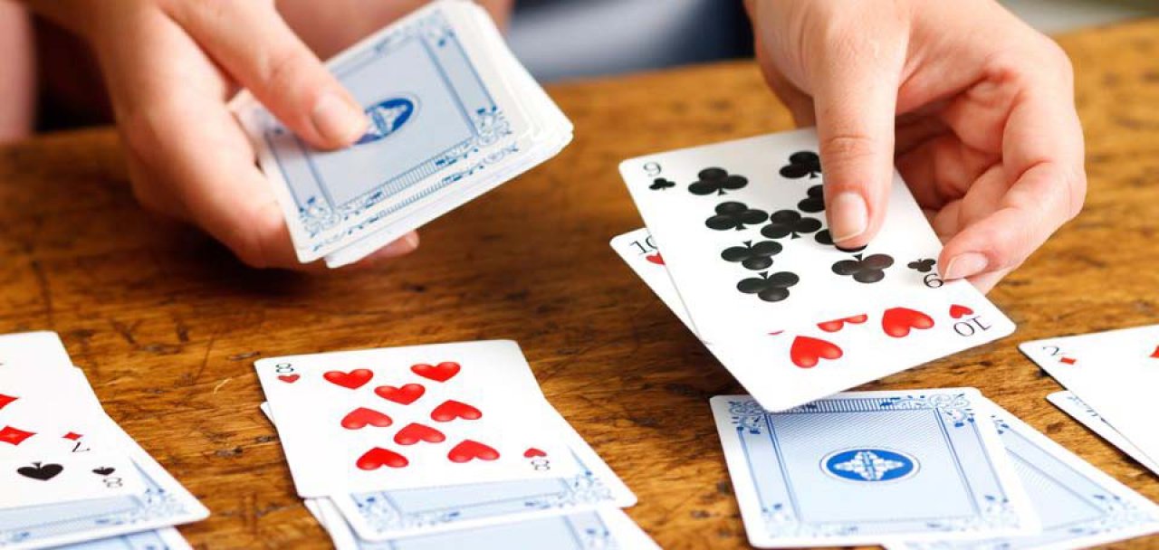 Как играть в русский покер из 36 карт супергерои играют в карты